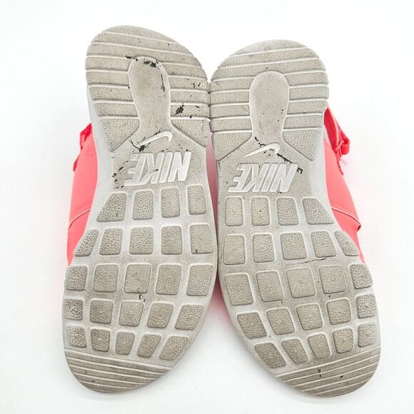 Nike Tanjun Womens Size 6 Hook Loop Strap Sandals Water Outdoor Shoes Coral Pink - Picture 5 of 5